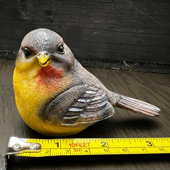 Three Little Birds 🎶 (3 Figurines) - Picture 7 of 10